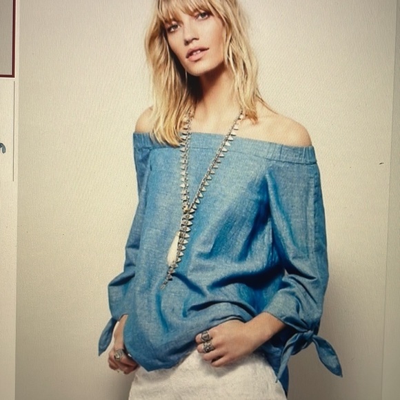 Free People Blue Off-Shoulder Blouse - Picture 1 of 11